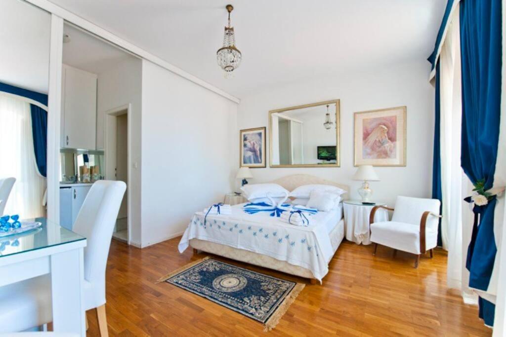 Blue Studio Apartment Next To The Beach Ragusa Esterno foto